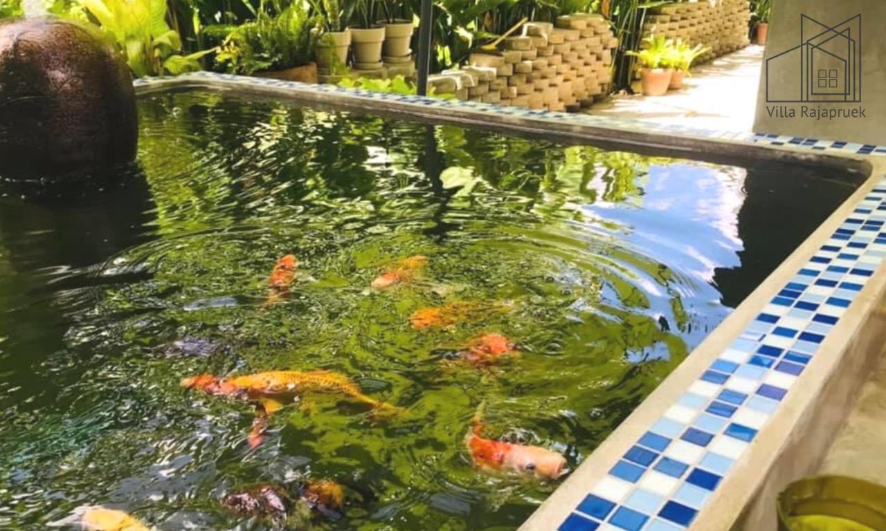 Villa Rajapruek Entire 3 Villas 7 Bedrooms Near Airport 清邁 外观 照片