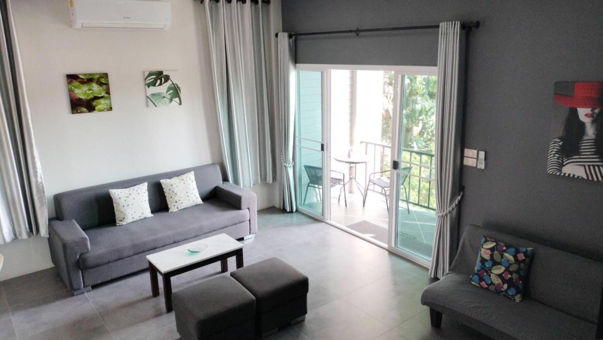 Villa Rajapruek Entire 3 Villas 7 Bedrooms Near Airport 清邁 外观 照片