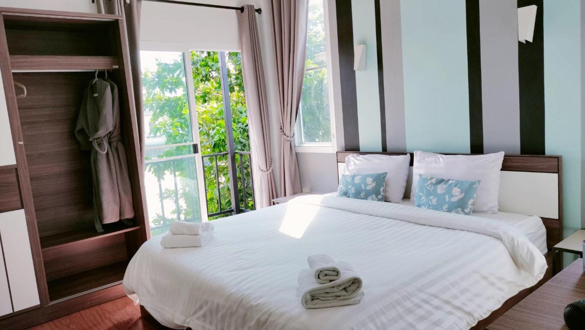 Villa Rajapruek Entire 3 Villas 7 Bedrooms Near Airport 清邁 外观 照片